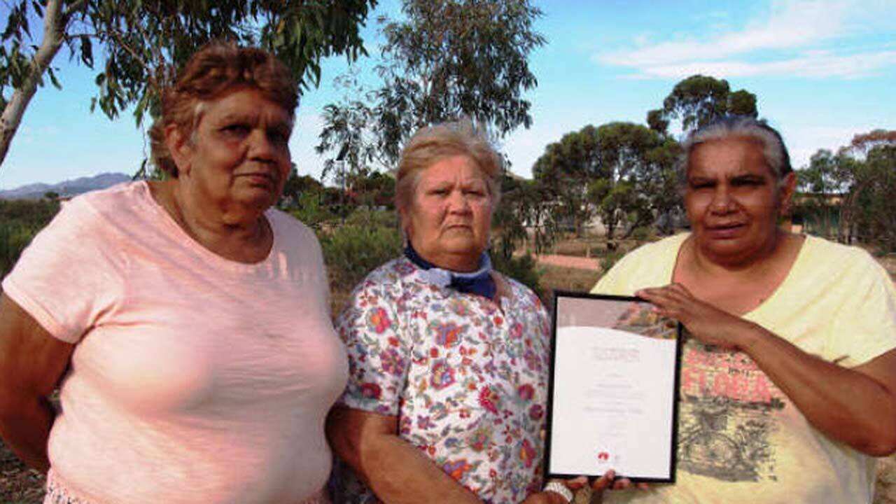 Tomosha qiling: xatoga yol qoyib, jinni bolib qoldi Bir-ikki sevishgan sheriklar polda o‘ynab, yaxshi erkalashmoqda